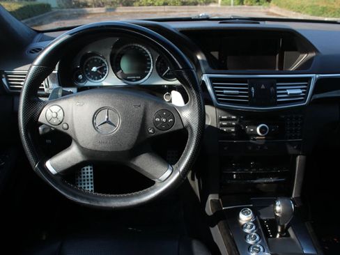 Used 2010 Mercedes-Benz E 63 AMG Sedan image 18