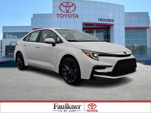 New 2026 Toyota Corolla SE FWD image 1