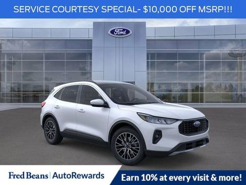 New 2025 Ford Escape SE image 10