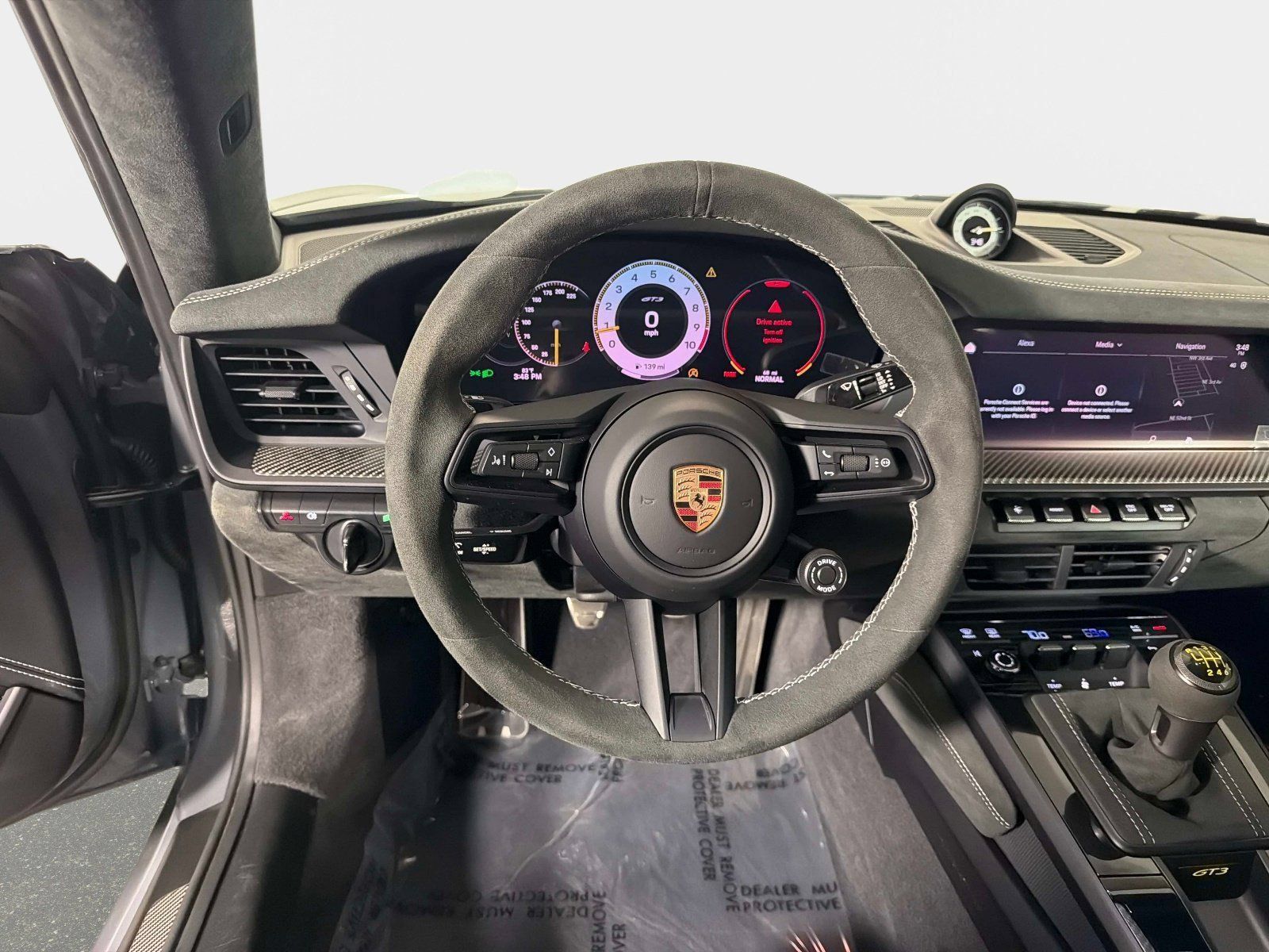 Used 2026 Porsche 911 GT3 w/ Weissach Package RWD image 34