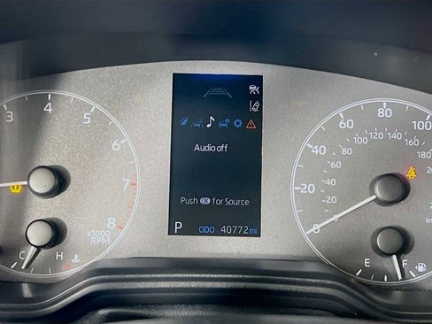 Used 2024 Toyota Corolla LE image 12