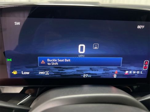 Used 2025 Chevrolet Suburban RST w/ Comfort Package image 11