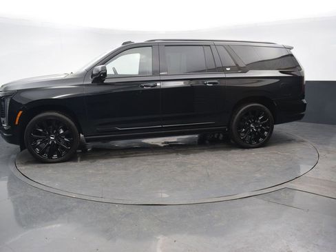 Certified 2026 Cadillac Escalade ESV Platinum Sport w/ LPO, ONYX Package image 2