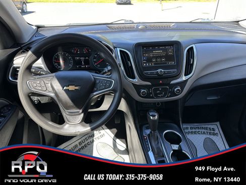 Used 2019 Chevrolet Equinox LS AWD/4WD image 16