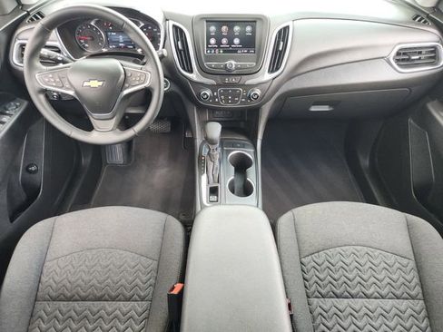 Used 2024 Chevrolet Equinox LT FWD image 17
