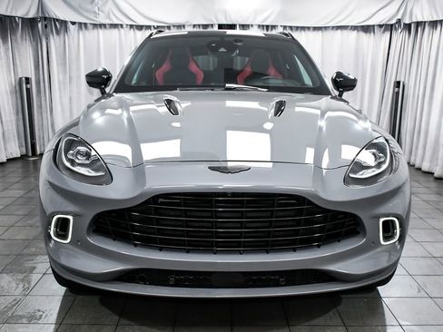 Used 2023 Aston Martin DBX AWD/4WD image 2