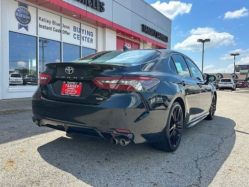Used 2024 Toyota Camry XSE FWD image 5