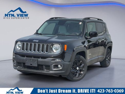 Used 2015 Jeep Renegade Latitude FWD image 1