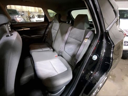 Used 2023 Kia Seltos LX image 21