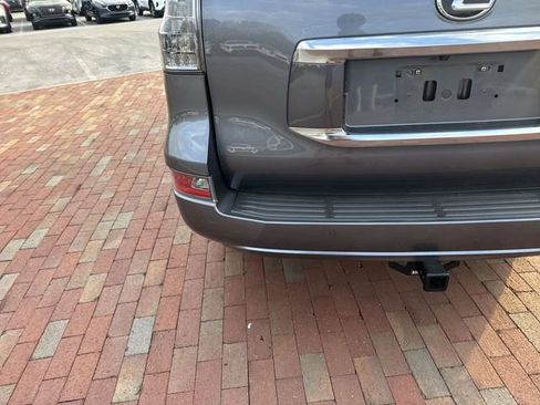 Used 2021 Lexus GX 460 Premium w/ Premium Package AWD/4WD image 8