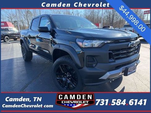 New 2025 Chevrolet Colorado Trail Boss w/ Midnight Edition AWD/4WD image 1