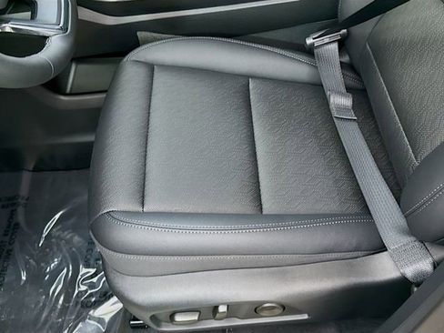 New 2026 Chevrolet Equinox LT image 21