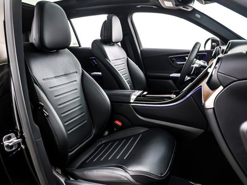 New 2026 Mercedes-Benz GLC 350e 4MATIC image 7