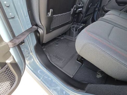New 2026 Jeep Wrangler Unlimited Rubicon AWD/4WD image 19