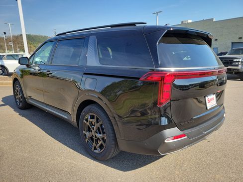 New 2026 Kia Carnival SX FWD image 23
