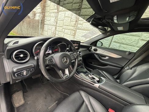 Used 2018 Mercedes-Benz C 300 4MATIC Sedan image 16
