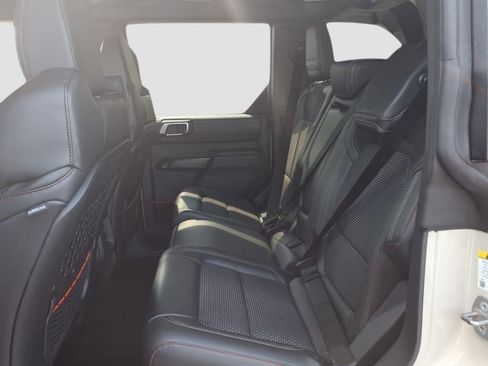 New 2025 Ford Bronco Raptor w/ Interior Carbon Fiber Pack image 31