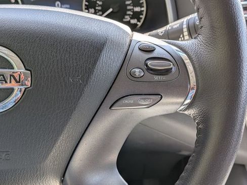 Used 2022 Nissan Murano SL FWD image 14