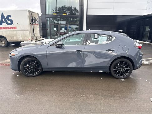 Used 2025 MAZDA MAZDA3 Carbon image 2