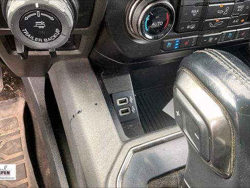 Used 2018 Ford F150 Raptor w/ Equipment Group 802A Luxury image 32