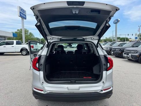 Used 2020 GMC Terrain SLT w/ Preferred Package FWD image 28