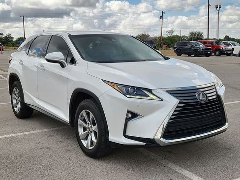 Used 2018 Lexus RX 350 FWD w/ Accessory Package image 6