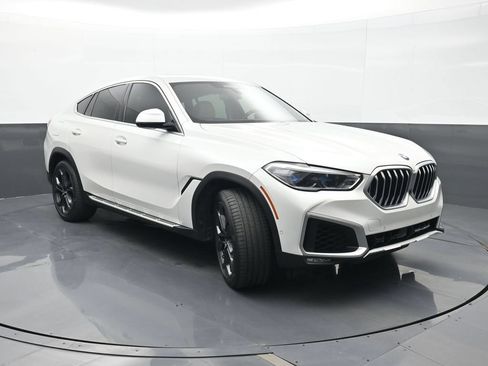 Used 2021 BMW X6 xDrive40i w/ Executive Package AWD/4WD image 22