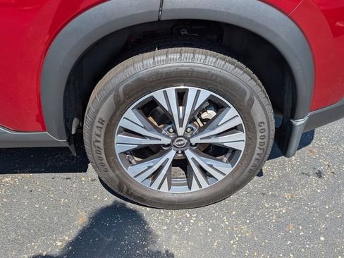 Certified 2023 Nissan Rogue SV AWD/4WD image 18