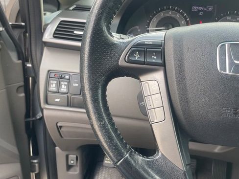 Used 2014 Honda Odyssey EX-L image 16