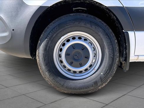 New 2026 Mercedes-Benz Sprinter 2500 image 11