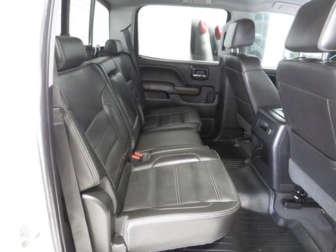 Used 2019 GMC Sierra 3500 Denali w/ Duramax Plus Package AWD/4WD image 8