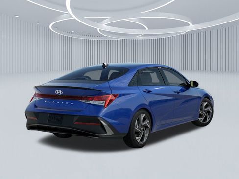 New 2026 Hyundai Elantra SEL Sport Premium FWD image 4