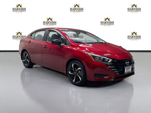 Used 2025 Nissan Versa SR w/ Trunk Package FWD image 3