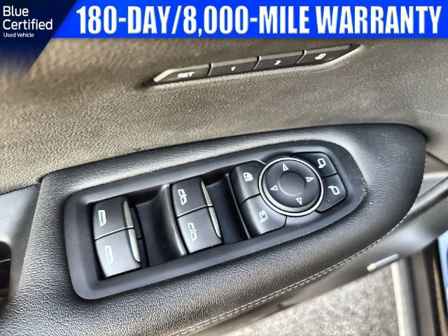 Used 2021 Cadillac XT6 Premium Luxury w/ LPO, ONYX Package FWD image 22