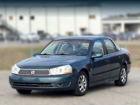 Used 2004 Saturn L-Series L300 image 6