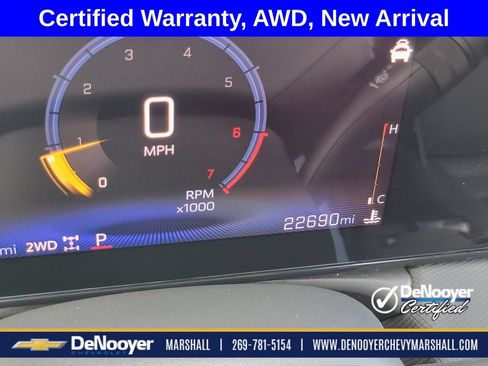 Used 2025 Chevrolet TrailBlazer LT AWD/4WD image 16
