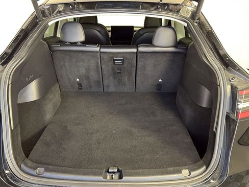 Used 2021 Tesla Model Y Performance AWD/4WD image 8