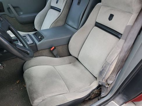 Used 1987 Pontiac Fiero GT RWD image 10