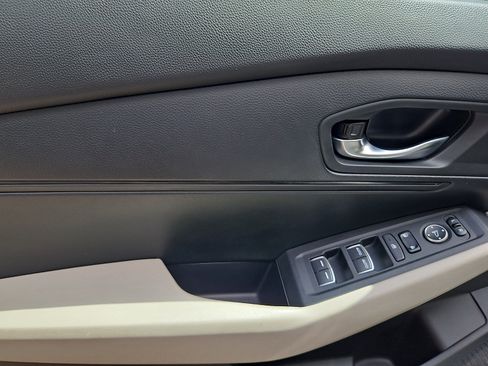 Used 2023 Honda Accord LX image 12