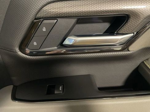 New 2026 Chevrolet Silverado 2500 ZR2 image 59