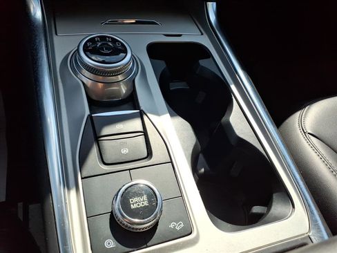 Certified 2023 Ford Explorer XLT w/ Equipment Group 202A image 24