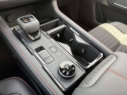 New 2026 Nissan Pathfinder Rock Creek AWD/4WD image 21