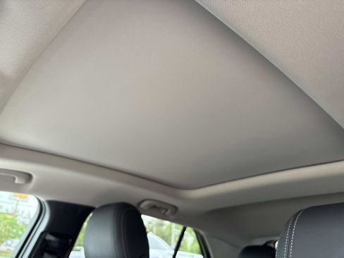 Certified 2023 Buick Encore GX Essence w/ Experience Buick Package image 17