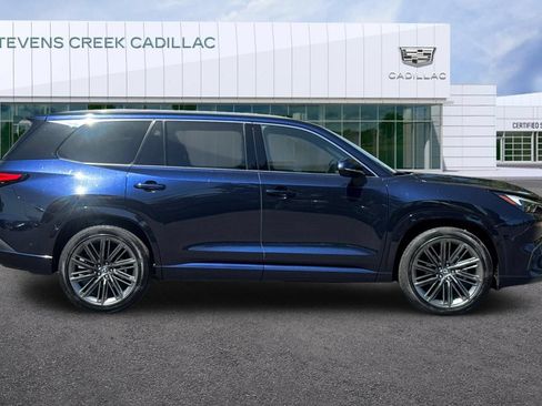 Used 2025 Lexus TX 350 AWD w/ Technology Package image 2