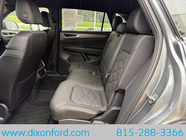 Used 2024 Volkswagen Atlas Cross Sport SE AWD/4WD image 22