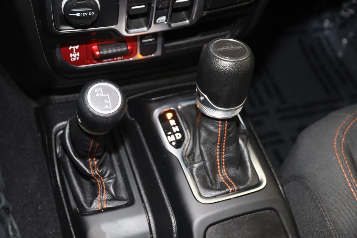 Used 2021 Jeep Gladiator Mojave w/ LED Lighting Group AWD/4WD image 7