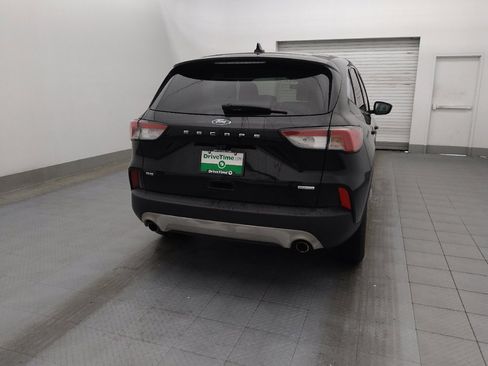 Used 2020 Ford Escape SE FWD image 7