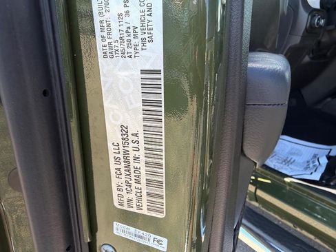 Used 2024 Jeep Wrangler Sport AWD/4WD image 22