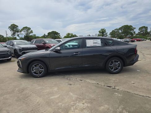 New 2026 Kia K4 FWD image 5