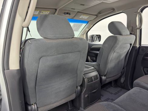 Used 2013 Nissan Armada SV image 28